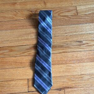 Michael Kors Elegant Striped Tie in Black and Purple